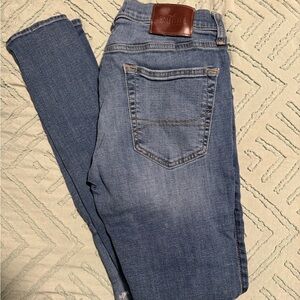 Men’s hollister jeans (2)